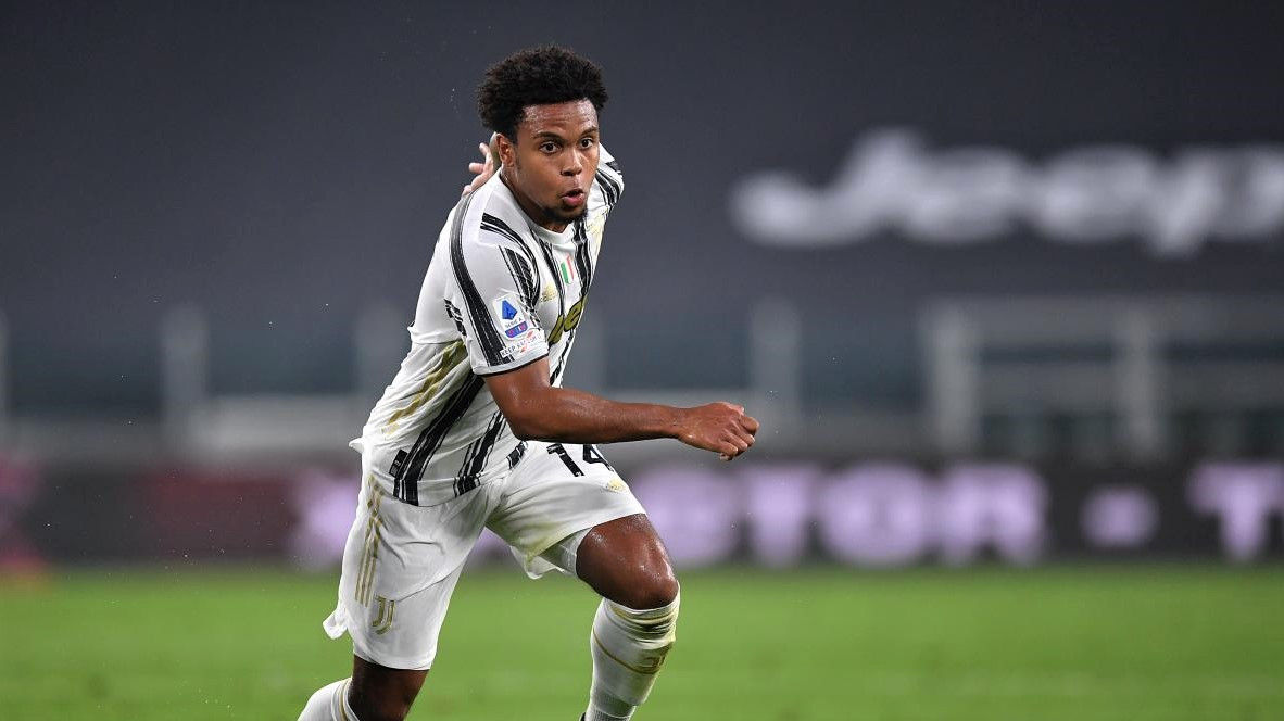 ޔުވެންޓަސްއަށް ކުޅެމުން އަންނަ އެމެރިކާގެ ޒުވާން މިޑްފީލްޑަރު ވެސްޓަން މެކެނީ