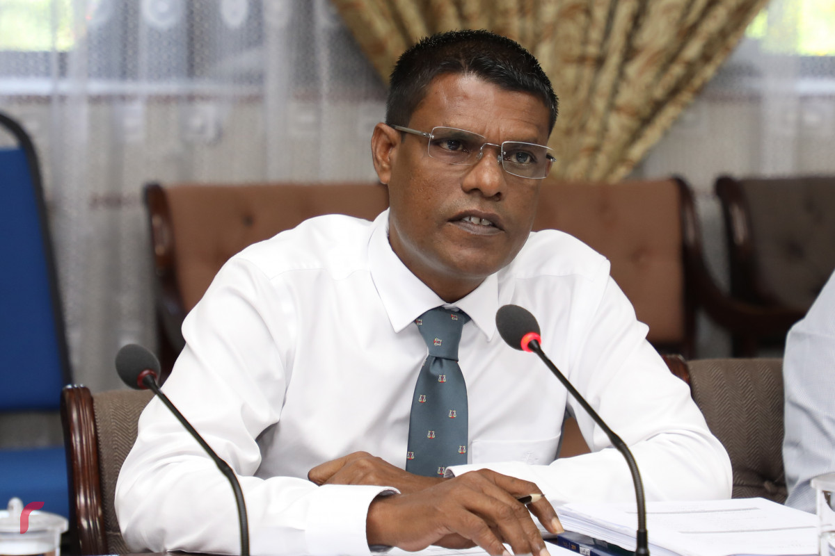 ރައްޔިތުންގެ މަޖިލީހުގެ މިނިވަން މުއައްސަސާތަކުގެ ކޮމެޓީގެ ބައްދަލުވުމުގެ ތެރެއިން -- ފޮޓޯ: ޔޫސުފް ސޮފްވާން