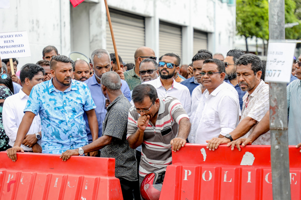 ކުރީގެ ރައީސް ޔާމިން ޝަރީއަތައް ހާޒިރުކުރުން -- ފޮޓޯ : ޔޫސުފް ސޮފްވާން