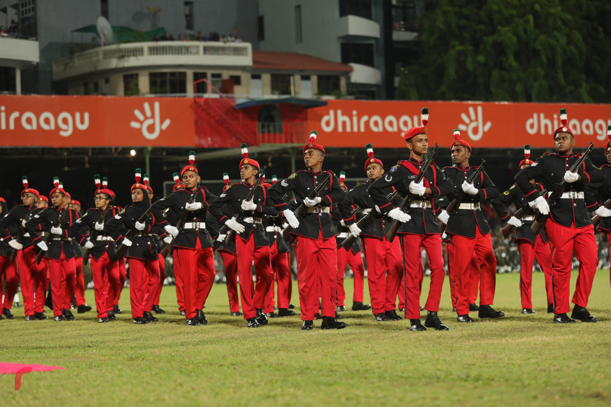 26 ޖުލައި 2019 --މިނިވަން ދުވަހުގެ ރަސްމީ ޕެރޭޑުގެ ހަރަކާތްތައް، ގަލޮޅު ދަނޑުގައި ބޭއްވި ޕެރޭޑް ޝަރަފްވެރި ކޮށްދެއްވީ ރައީސުލް ޖުމްހޫރިއްޔާ އިބްރާހިމް މުހައްމަދު ސޯލިހް-- ފޮޓޯ: ޝުއައިބް މުހައްމަދު