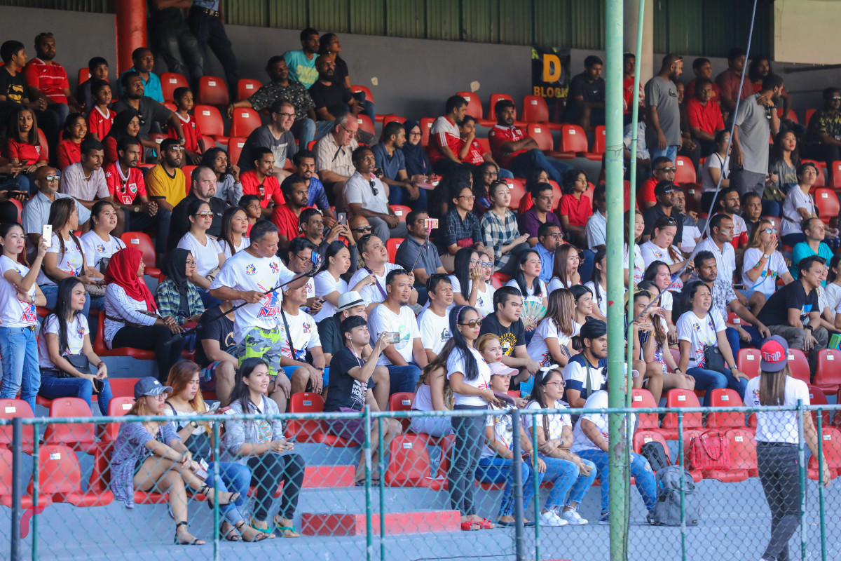 ވޯލްޑްކަޕް ކޮލިފައިން ދިވެހިރާއްޖެ އާއި ފިލިޕީންސް ބައްދަލުކުރި މެޗުގެ ތެރެއިން -- ފޮޓޯ: ރާއްޖެ.އެމްވީ