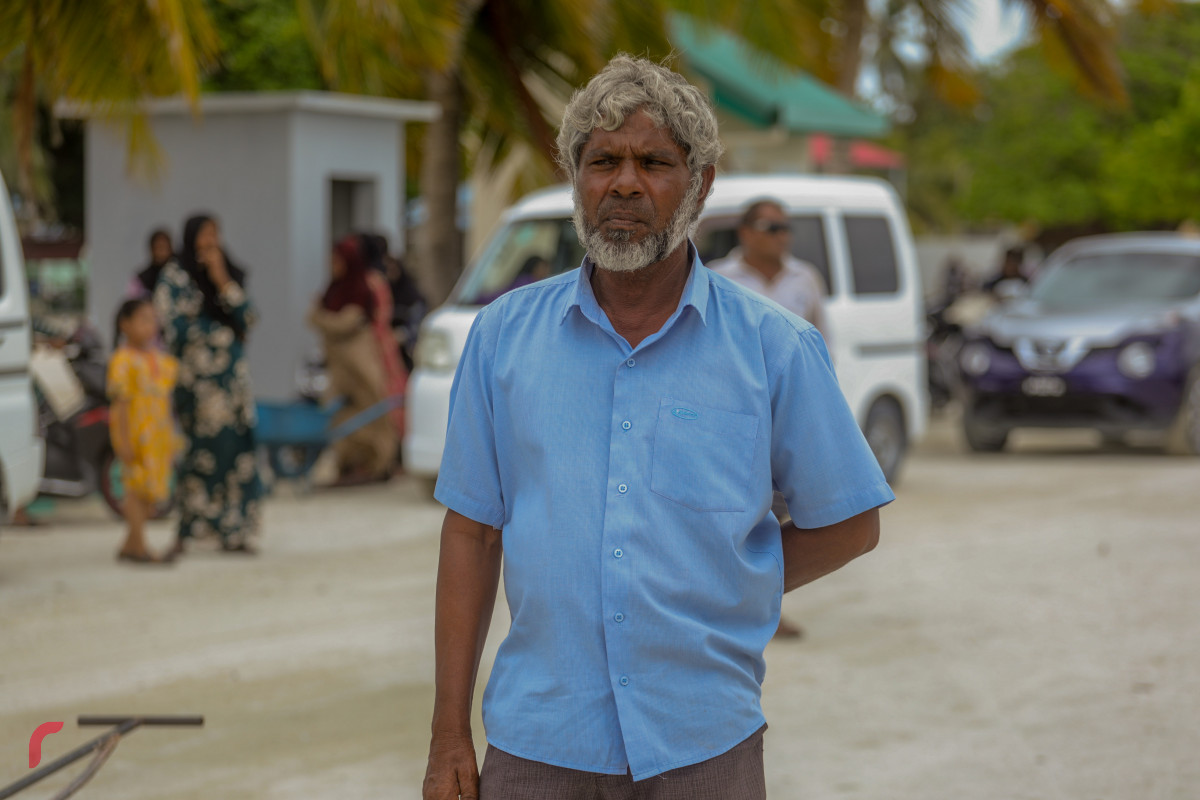 09 އޯގަސްޓް 2019/ ހއ.ހޯރަފުށި --ހޯރަފުއްޓަށް އީދަށް އައި މެހެމާނުންނަށް މަރުހަބާ ކިޔުމަށް ބޯޓު ކައިރިޔަށް ރައްޔިތުން ނިކުމެފައި-- ފޮޓޯ: ޝުއައިބް މުހައްމަދު