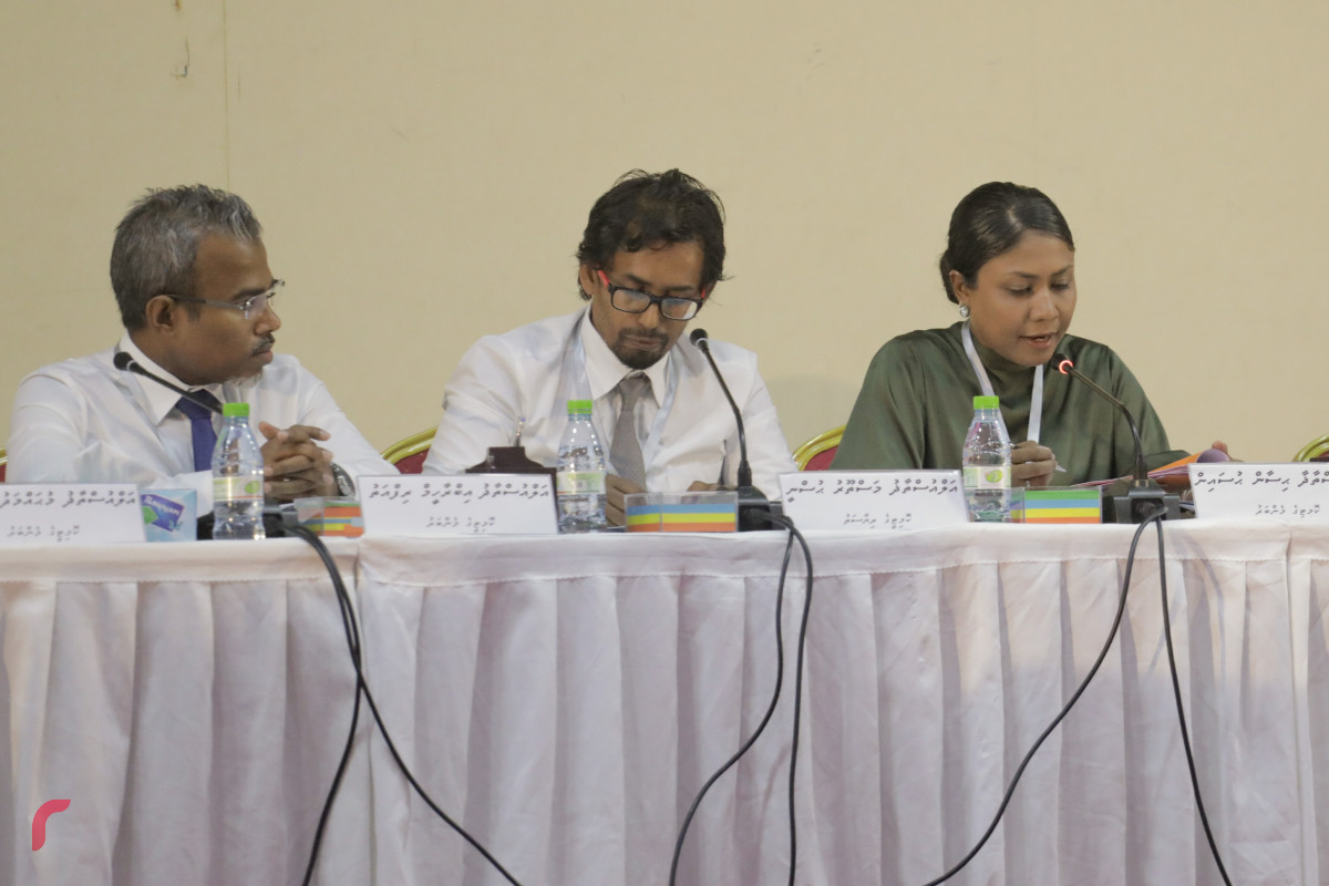 ޖޭއެސްސީގެ ތަހުގީގުގެ ތެރެއިން