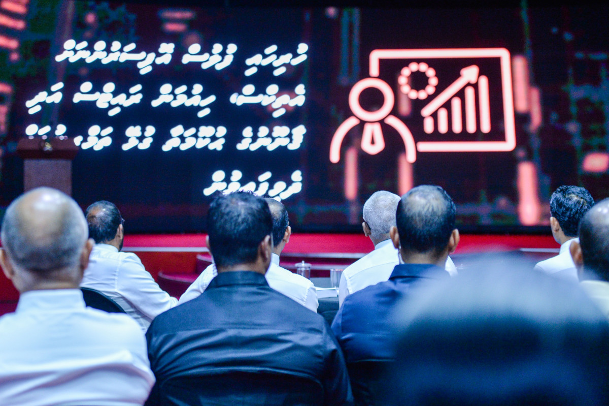 ކުރިއަށް އޮތް ފަސް އަހަރުގެ ތަރައްޤީގެ މިޞްރާބު ހިމެނޭ ސްޓްރެޓީޖިކް އެކްޝަން ޕްލޭން އިފްތިތާޙު ކޮށްދެއްވުން -- ފޮޓޯ: ރައީސް އޮފީސް