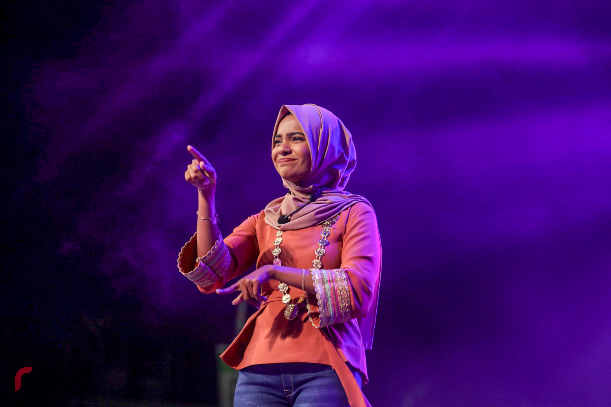 13 އޮގަސްޓް 2019 | ހއ. ހޯރަފުށި -- ހާއުފާ އީދު ޝޯވގެ 3 ވަނަރޭ. މި ޝޯވގައި ގްރެވިޓީ ބޭންޑްގެ އިތުރުން ހޯރަފުށީގެ ޒުވާނުންގެ ހަރަކާތްތައް ފެނިގެން ގޮސްފައިވޭ -- ފޮޓޯ: ޝުއައިބް މުހައްމަދު