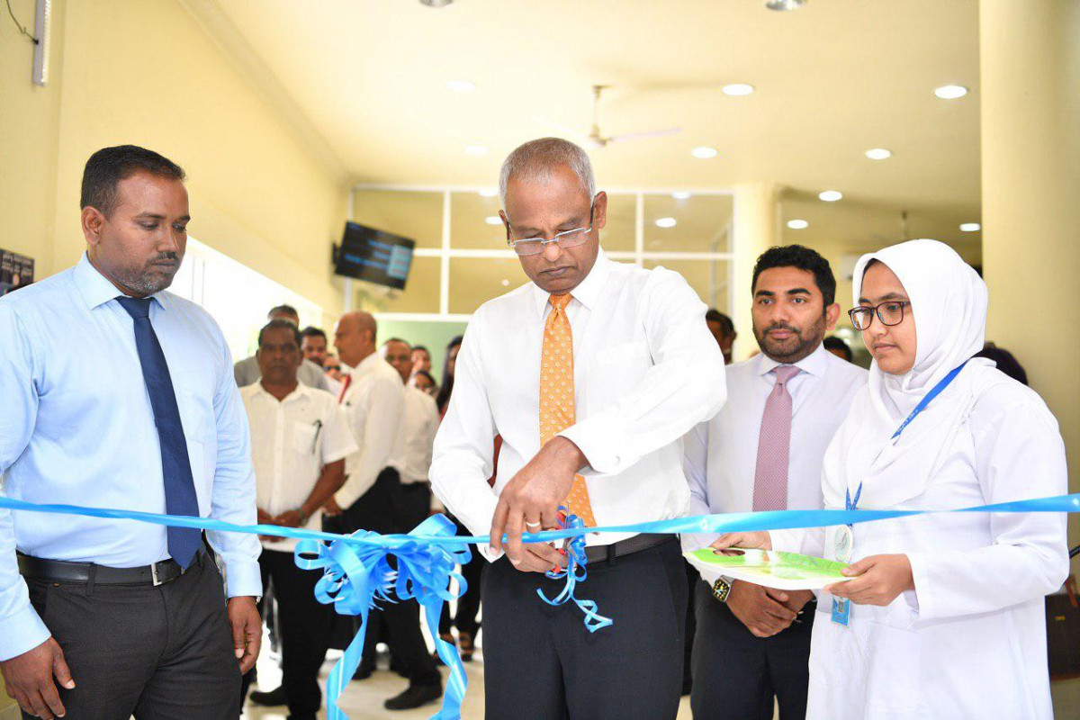 ދ. އަތޮޅު ހޮސްޕިޓަލްގައި ދަތތުގެ ފަރުވާގެެ ހިދުމަތް ރައީސް ސޯލިހް އިިފްތިތާހްކުރައްވަނީ