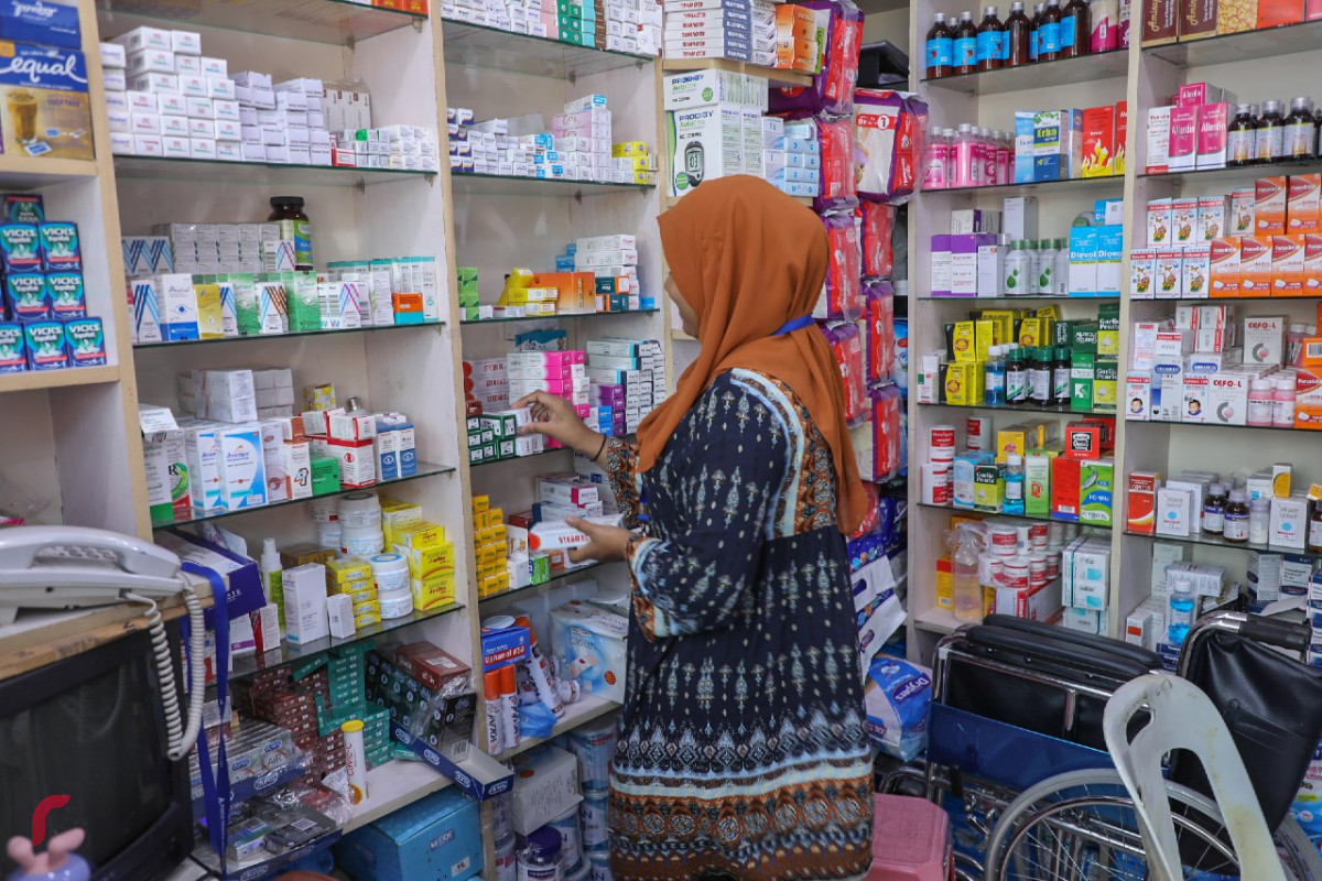 ފާރމަސީއެއް- އެންމެ އެކަށޭނަ ގޮތުގައި ފަރުވާ ނުލިބޭތީ، އާންމުންނާއި ޚިދުމަތް ދޭ ފަރާތްތަކުގެ ޝަކުވާވެސް ލިބެމުންދޭ