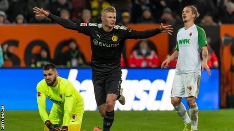 އޯސްބާގް އަދި ޑޯޓްމަންޑް ބައްދަލުކުރި މެޗުގެ ތެރެއިން