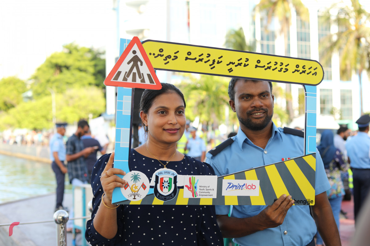 03 ޖޫން 2019 --ރޯޑްސޭފްޓީ ކެމްޕެއިންގެ މީސްމީޑިއާ ހަރަކާތް އިފްތިތާހު ކުރުމުގެ ތެރެއިން. މި ހަރަކާތް އިފްތިތާހު ކޮށްދެއްވީ ފައިސަލް ނަސީމްއެވެ.-- ފޮޓޯ: ޝުއައިބް މުހައްމަދު