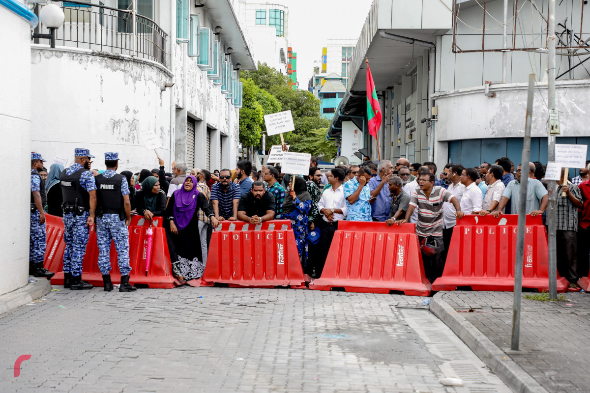 ކުރީގެ ރައީސް ޔާމިން ޝަރީއަތައް ހާޒިރުކުރުން -- ފޮޓޯ : ޔޫސުފް ސޮފްވާން