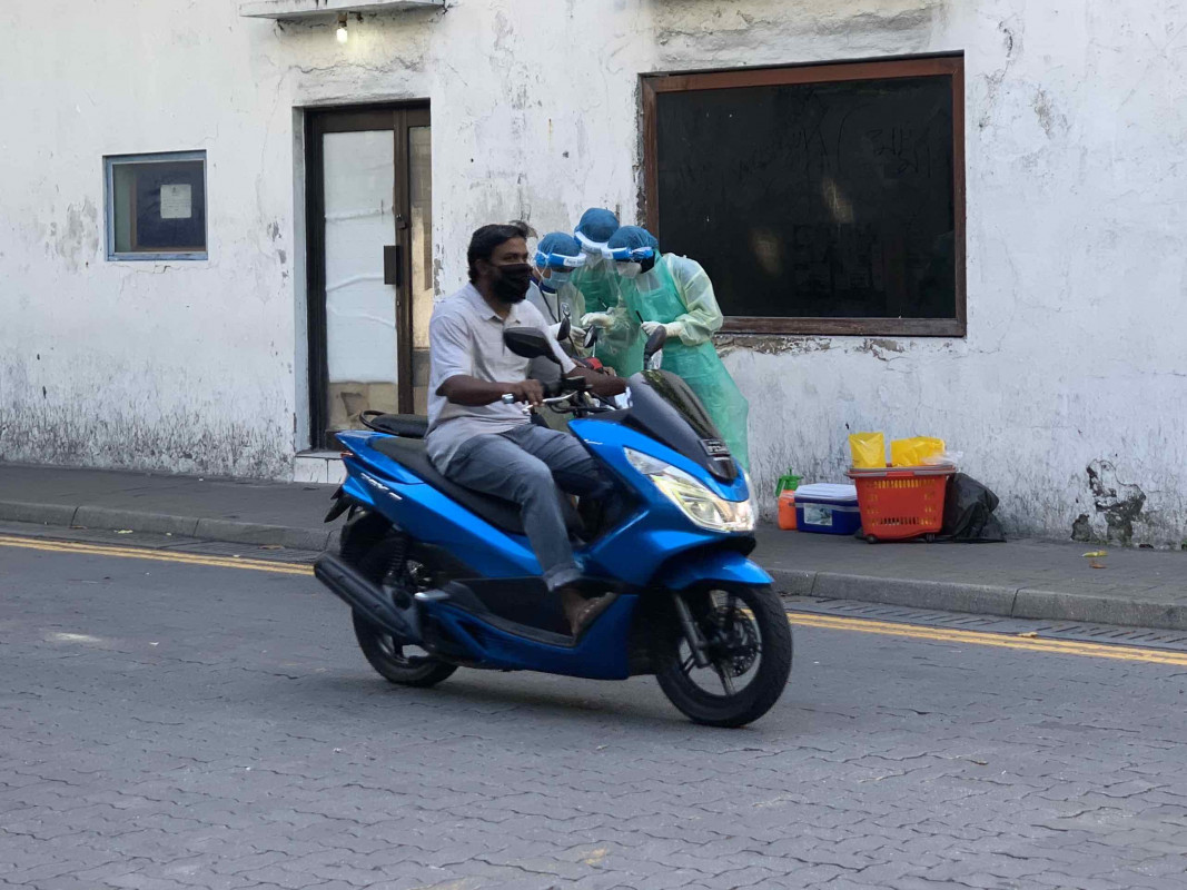 ފުރަބަންދުގެ ޙާލަތަށް ލުއި ދިނުމުގެ ދެވަނަ މަރުހަލާ - ރެންޑަމް ސާމްޕަލް ނެގުމުގެ މަސައްކަތް އަދިވެސް ދަނީ ކުރެވެމުން - ފޮޓޯ: ރާއްޖެއެމްވީ