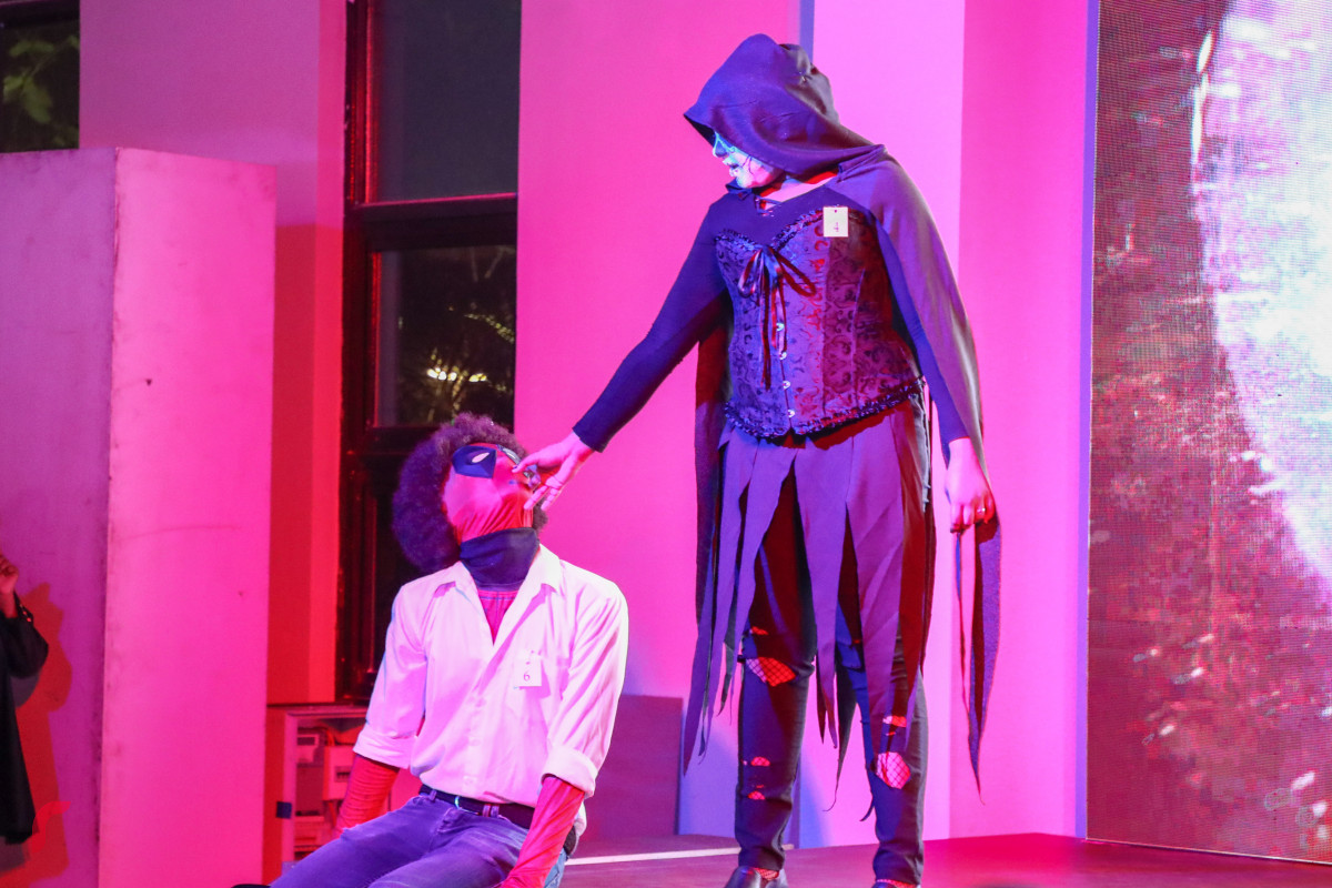 ނެޝަނަލް އާޓް ގެލަރީ ގައި ބޭއްވި ކޮސްޕްލޭ ގޭމިންގް ކޮންވެންޝަންގެ ތެރެއިން -- ފޮޓޯ : ޔޫސުފް ސޮފްވާން