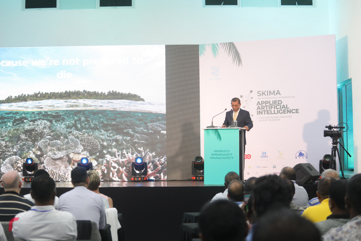 27 އޯގަސްޓް 2019/ އއ.އުކުޅަސް --ޓެކް ފެއަރގެ ދެވަނަ ރޭގެ ތެރެއިން، މަޖިލިހުގެ ރައީސް މުހައްމަދު ނަޝީދު ވާހަކަފުޅު ދައްކަވަނީ-- ފޮޓޯ: ޝުއައިބް މުހައްމަދު