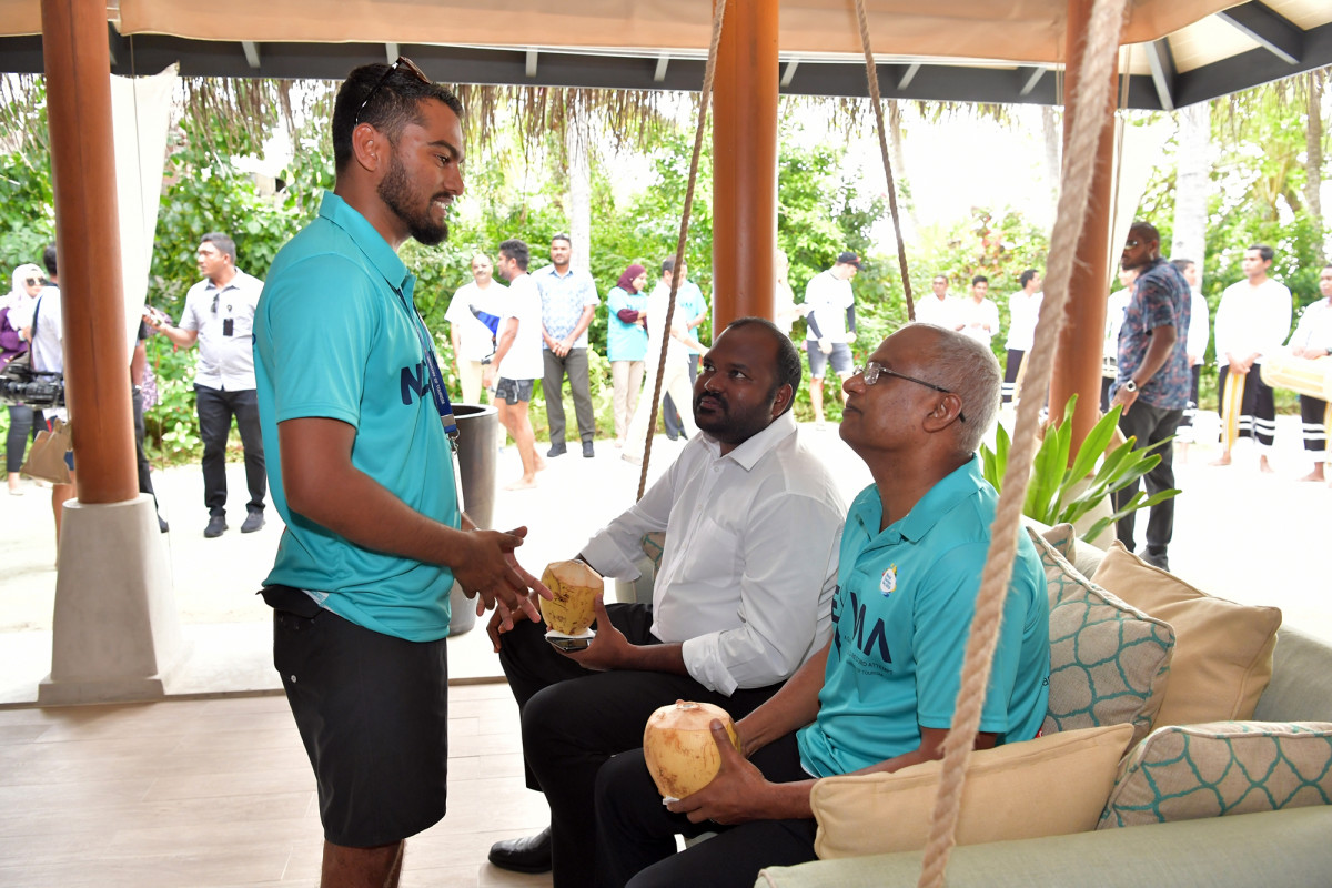 ރާއްޖޭން ޑައިވިންގެ ދުނިޔޭގެ ރެކޯޑު މުގުރާލުން