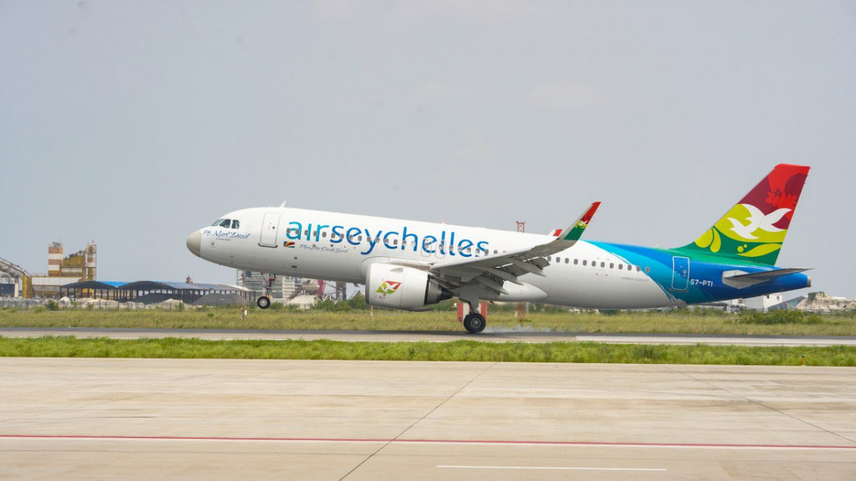 އެއަރ ސީޝެލްގެ ދަތުރުތައް އަލުން ފެށުން