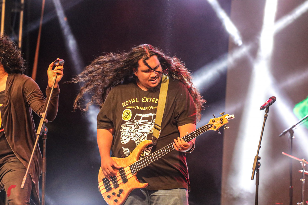 13 އޮގަސްޓް 2019 | ހއ. ހޯރަފުށި -- ހާއުފާ އީދު ޝޯވގެ 3 ވަނަރޭ. މި ޝޯވގައި ގްރެވިޓީ ބޭންޑްގެ އިތުރުން ހޯރަފުށީގެ ޒުވާނުންގެ ހަރަކާތްތައް ފެނިގެން ގޮސްފައިވޭ -- ފޮޓޯ: ޝުއައިބް މުހައްމަދު