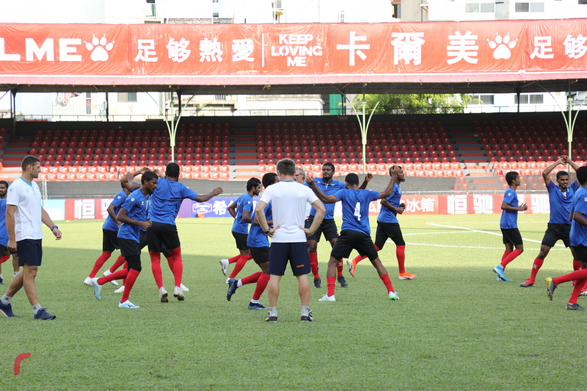 ވޯލްޑްކަޕް ކޮލިފައިންގައި ރާއްޖެ އާއި ފިލިޕީންސް މެޗުގެ ފަރިތަކުރުންތަކުގެ ތެރެއިން -- ފޮޓޯ : ޔޫސުފް ސޮފްވާން