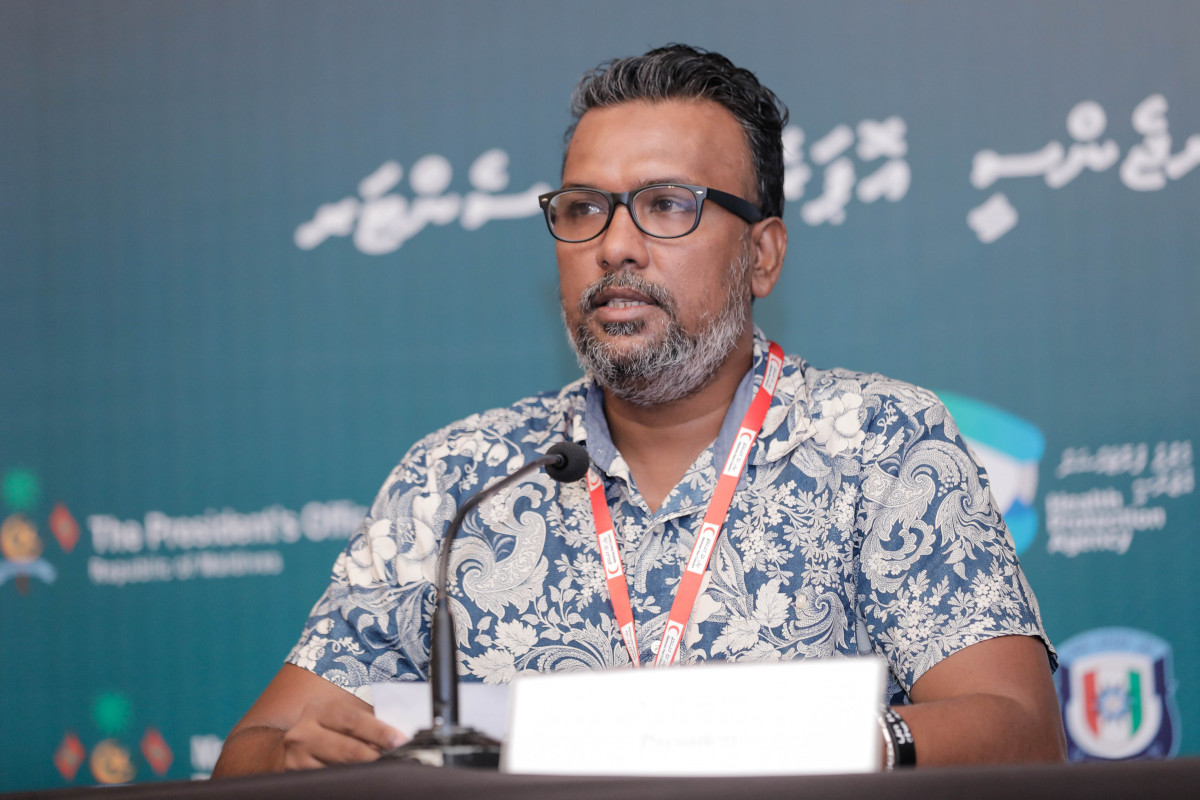 President of the Maldivian Red Crescent, Ali Nashid speaking to press