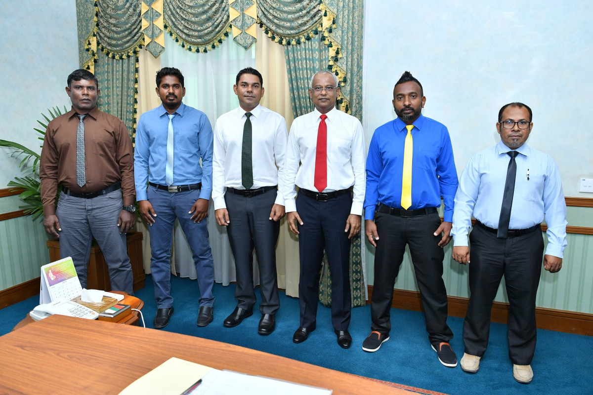 ރައީސުލްޖުމްހޫރިއްޔާ ކަނޑޫދޫ ކައުންސިލްގެ މެންބަރުންނާ ބައްދަލުކުރައްވަނީ