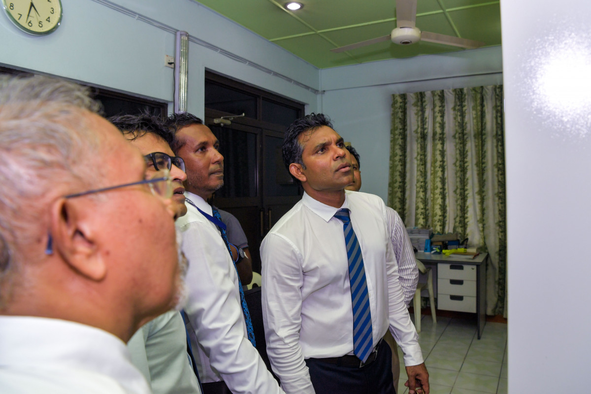 22 ޖޫން 2019 --ނައިބުރައީސް ވަނީ ތުރާކުނަށް ވަޑައިގެން އެރަށުގެ ސުކޫލުގެ އިތުރުން އެ ރަށު މުއައްސަސާތަކަށް ވަނީ ޒިޔާރަތް ކުރައްވާފައި-- ފޮޓޯ: ރައީސް އޮފީސް