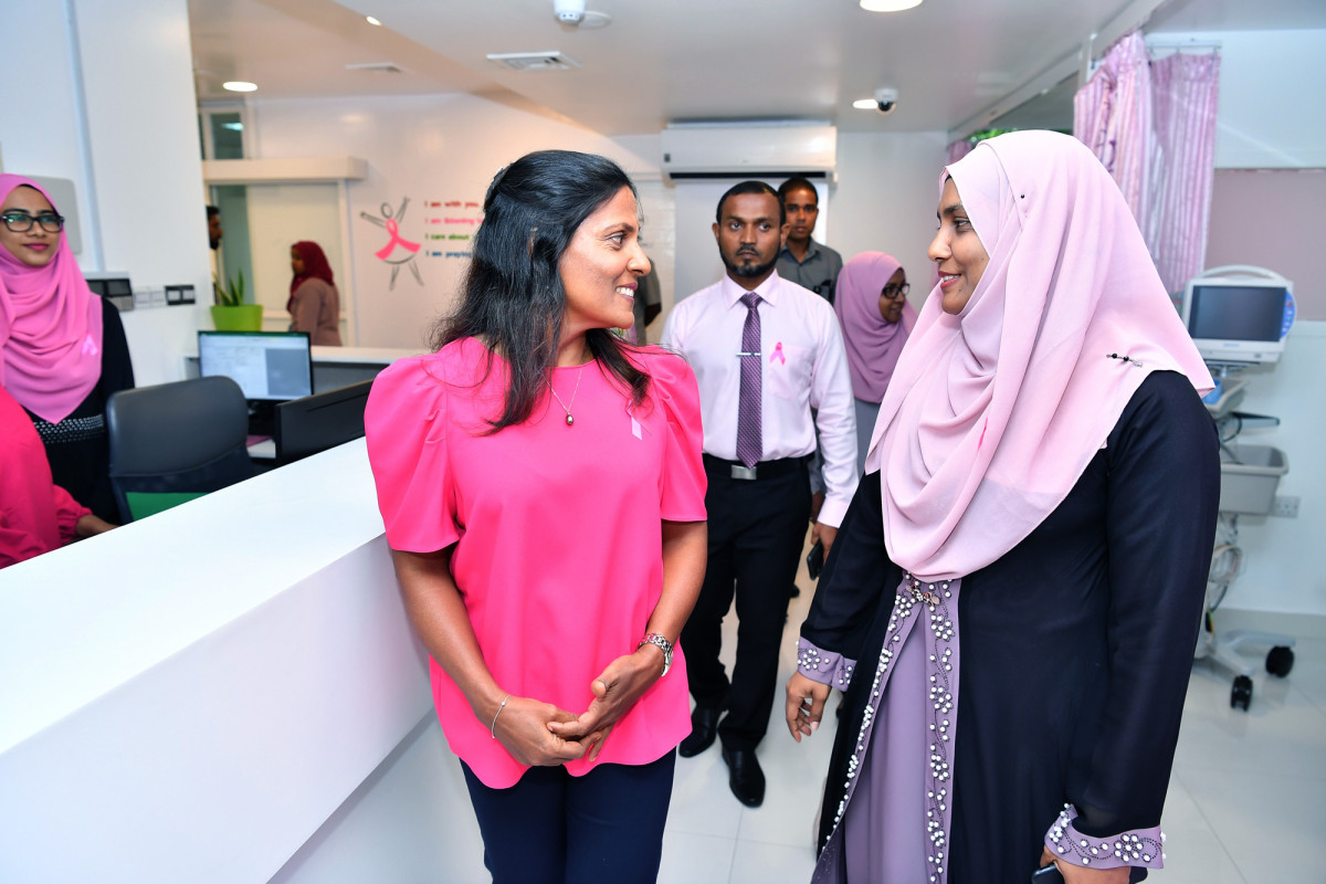 ހުޅުމާލެ ހޮސްޕިޓަލުގައި މެމޯގްރަފީގެ ޚިދުމަތް، ރައީސުލްޖުމްހޫރިއްޔާގެ އަނބިކަނބަލުން އިފްތިތާޙް ކޮށްދެއްވުން -- ފޮޓޯ: ރައީސް އޮފީސް