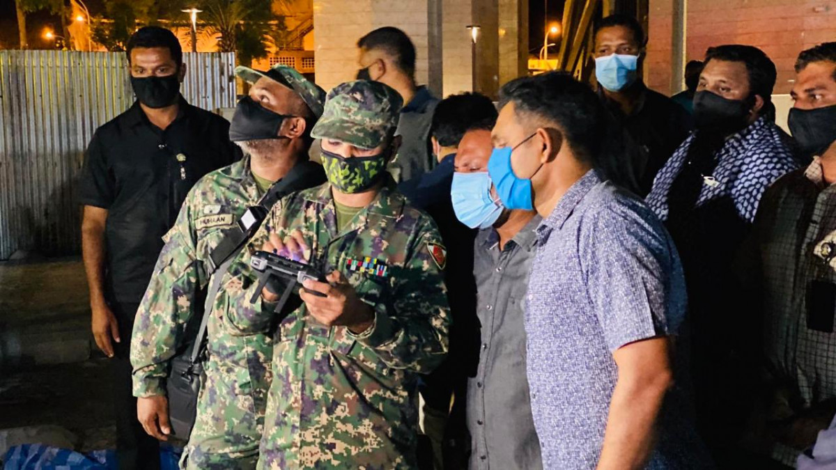 އަލިފާންގަނޑު ރޯވި ސަރަހައްދަށް ރައީސުލްޖުމްހޫރިއްޔާގެ ނައިބު ފައިސަލް ނަސީމް   ވަޑައިގަތުން - ފޮޓޯ: ރާއްޖެއެމްވީ
