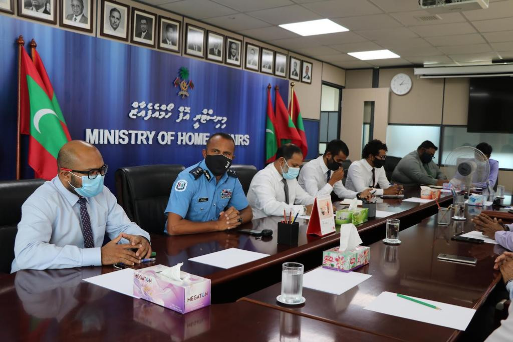 ޕީޕީއެމް-ޕީއެންސީ ކޯލިޝަނުން ހޯމް މިނިސްޓަރާއި ބައްދަލުކުރެއްވުން