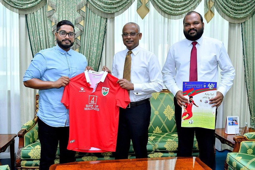 ރައީސް ސޯލިހުއާ ޖޯޒީ ހަވާލުކުރުން