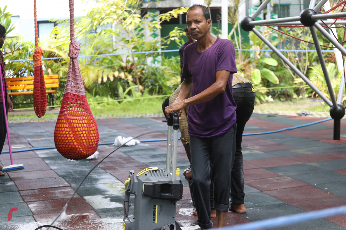 26 މެއި 2019: ސަލްޓަންޕާކު ސާފްކުރުމުގެ މަސްއްކަތްތައް ކުރަނީ -- ފޮޓޯ: ޝުއައިބް މުހައްމަދު