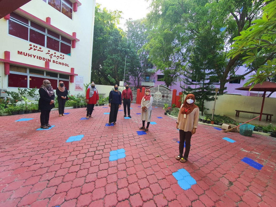 ތިން މަހަށްވުރެ ގިނަ ދުވަހަށްފަހު ސްކޫލްތައް ހުޅުވާލުން