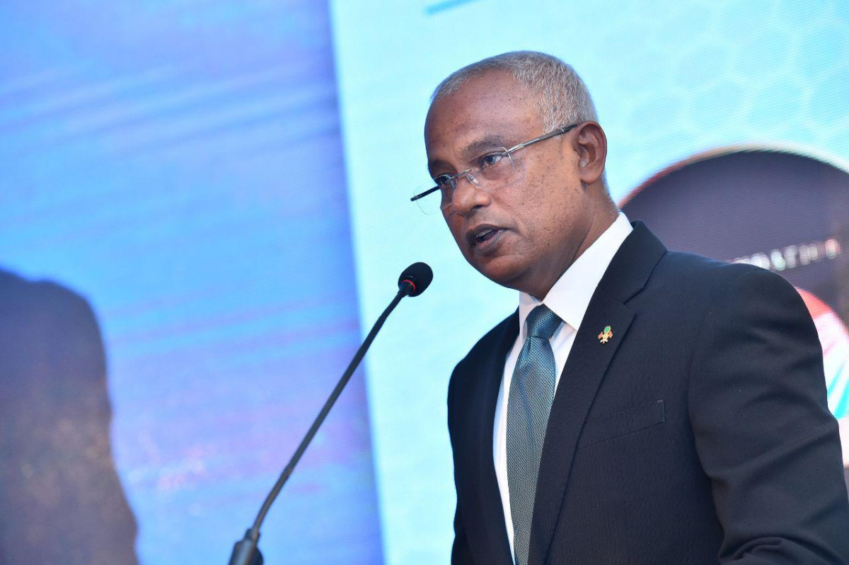 ރައީސް ސޯލިހު ހަފްލާއެއްގައި ވާހަކަދައްކަވަނީ