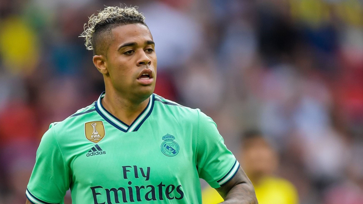 ރެއާލްގެ ފޯވާޑް މަރިއާނޯ ޑިއާޒް