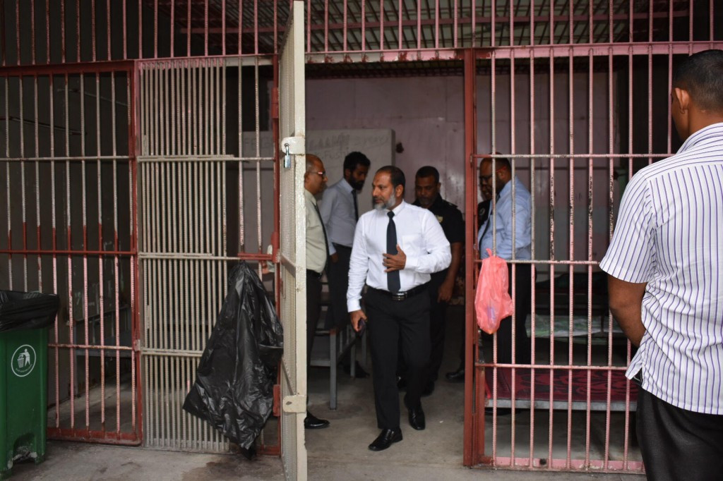 ހޯމް މިނިސްޓަރ އިމްރާން އަބްދުﷲ