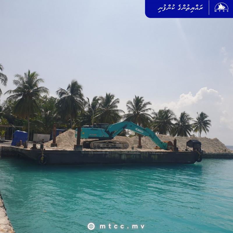ހަންޏާމީދޫ ބަނދަރު ތަރައްގީ ކުރުމުގެ މަސައްކަތް ކުރިއަށް ދަނީ
