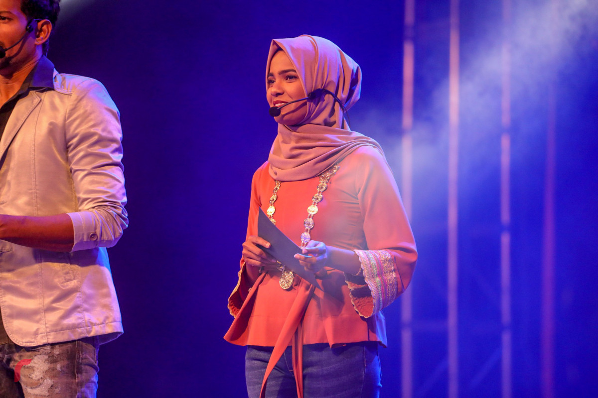 13 އޮގަސްޓް 2019 | ހއ. ހޯރަފުށި -- ހާއުފާ އީދު ޝޯވގެ 3 ވަނަރޭ. މި ޝޯވގައި ގްރެވިޓީ ބޭންޑްގެ އިތުރުން ހޯރަފުށީގެ ޒުވާނުންގެ ހަރަކާތްތައް ފެނިގެން ގޮސްފައިވޭ -- ފޮޓޯ: ޝުއައިބް މުހައްމަދު