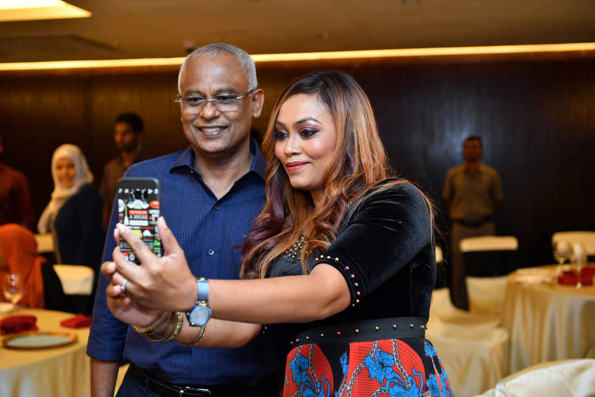 ނިއުމާ މުޙައްމަދުގެ ފިލްމީ ރިހިޔޫބިލް ފާހަގަ ކުރުމުގެ ޙަފްލާ -- ފޮޓޯ: ރައީސް އޮފީސް