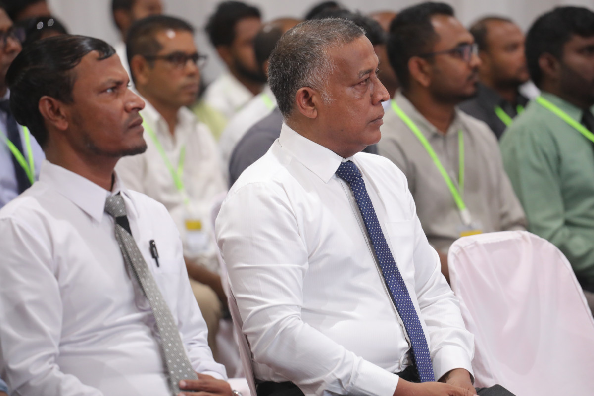 7 ސެޕްޓެމްބަރ 2019 --ހޯރަފުށީގެ މާސްޓަރ ޕްލޭން އެކުލަވާލުމަށް ބޭއްވުނު މަހާސިންތާގެ ތެރެއިން، މި މަހާސިންތާ ޝަރަފްވެރި ކޮށްދެއްވީ މިނިސްޓަރ އޮފް ނޭޝަނަލް ޕްލޭނިންގ އެންޑް އިންފްރާސްޓްރަކްޗަރ މުހައްމަދު އަސްލަމް-- ފޮޓޯ: ޝުއައިބް މުހައްމަދު