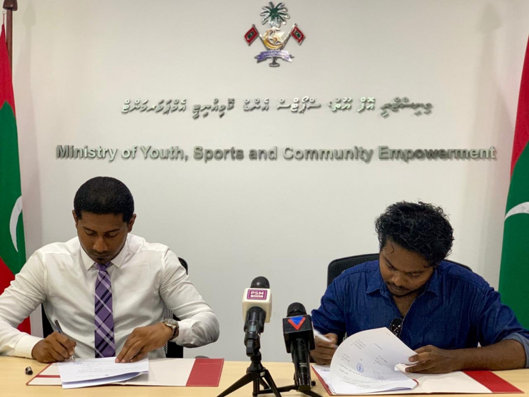 ފަތާ ޓްރެކް ސާފު ކުރުމުގެ އެެއްބަސްވުމުގައި ސޮއި ކުރައްވަނީ