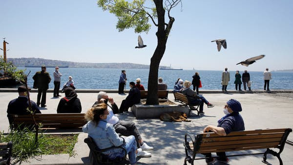 ހަތް ހަފުތާއަށް ފަހު މިދިޔާ އާދީއްތަ ދުވަހު އުމުރުން ދުވަސްވީ މީހުންނަށް ފުރަތަމަ ފަހަރަށް ބޭރަށް ނިކުތުމުގެ ފުރުޞަތު ދިން