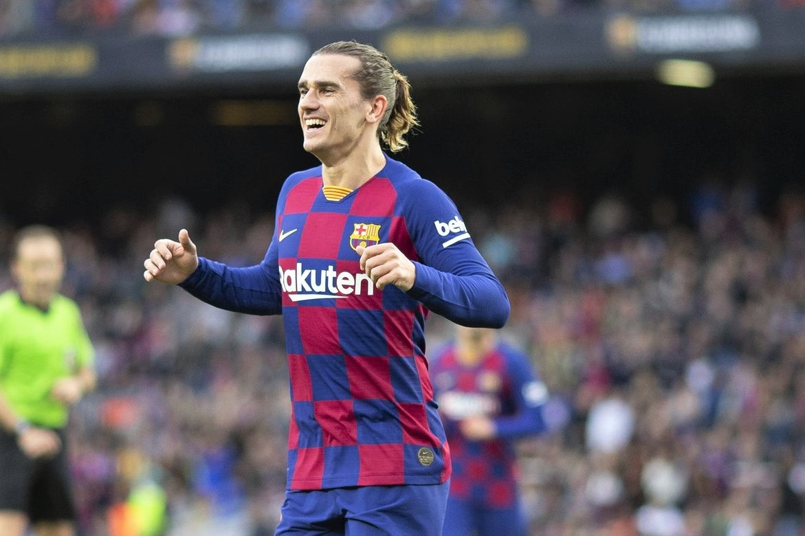 ބާސެލޯނާއަށް ކުޅެމުން އަންނަ ފްރާންސް ފޯވާޑް އެންޓޮއިން ގްރީޒްމަން