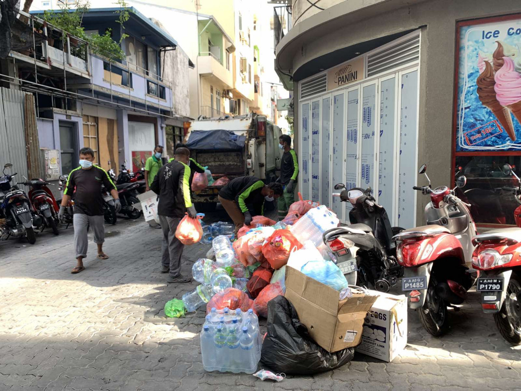 ވެމްކޯއިން ކުނި އުކާލުން