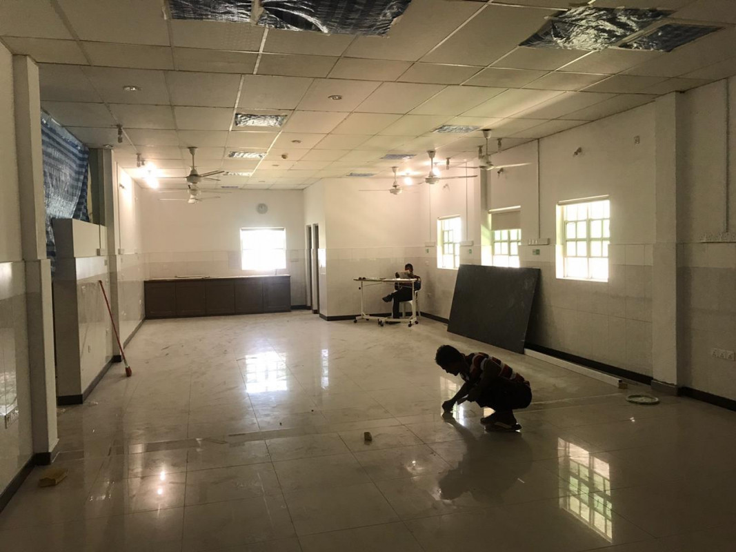 ރީޖަނަލް ފެންވަރުގައި ކޮވިޑް 19 އަށް ފަރުވާ ދިނުމުގެ ގޮތުން، ގަން ރީޖަނަލް ހޮސްޕިޓަލުގައި ޤާއިމްކުރާ ފެސިލިޓީ - ސަރުކާރުން ބުނެފައިވަނީ ރާއްޖޭގެ ހޮސްޕިޓަލުތަކުގެ ކެޕޭސިޓީ އިތުރުކުރުމަށްވެސް މަސައްކަތް ކުރަމުން އަންނަކަމަށް -- ފޮޓޯ: ގަން ރީޖަނަލް ހޮސްޕިޓަލް