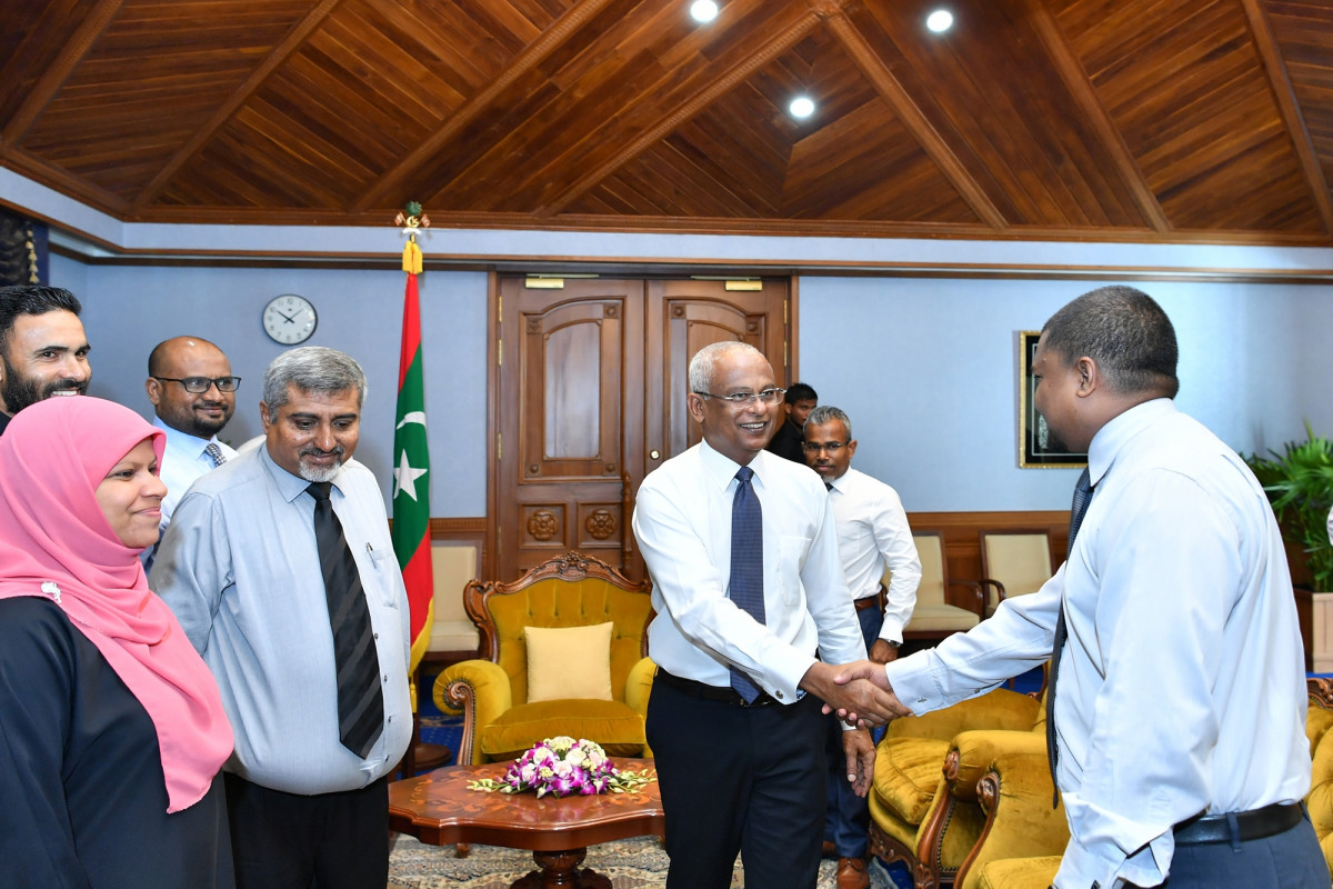 16 ޖުލައި 2019 --ރައީސް އަލަށް އިންތިހާބުވި ބާ ކައުންސިލްގެ މެމްބަރުންނާ ބައްދަލުކުރައްވަނީ-- ފޮޓޯ: ރައީސް އޮފީސް