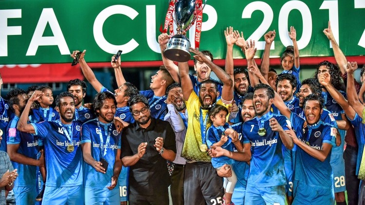 2017 ވަނަ އަހަރުގެ އެފްއޭ ކަޕްގެ ތައްޓާއެކު ނިއުރޭޑިއަންޓްގެ ކުޅުންތެރިން އުފާފާޅު ކުރަނީ