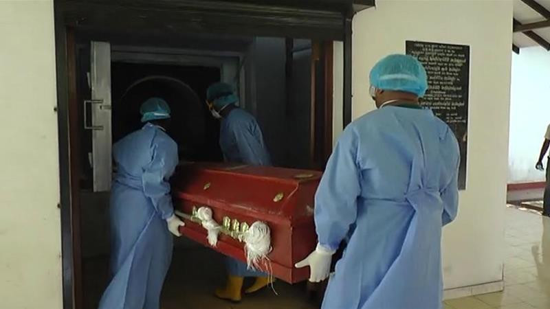 ސްރީލަންކާގަ ކޮވިޑް-19 ޖެހިގެން މަރުވި މީހެއްގެ ޖަނާޒާގެތެރެއިން