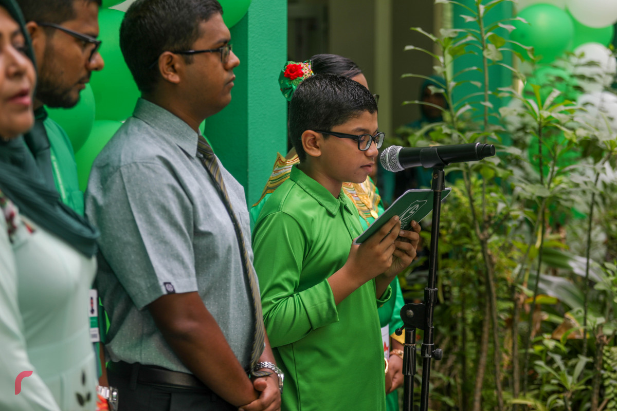 25 ޖުލައި 2019 --ކަލާފާނު ސުކޫލުގެ 30 ވަނަ އަހަރީ ދުވަސް ފާހަގަކުރުމުގެ ގޮތުން ބޭއްވި ފޮޓޯ މައުރަޒު ހުޅުވުމުގެ ރަސްމިއްޔާތު- ފޮޓޯ: ޝުއައިބް މުހައްމަދު