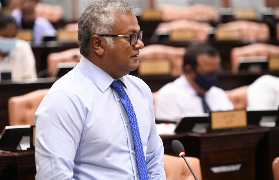 ހުޅުމާލޭ ދާއިރާގެ މެންބަރު އަލީ ނިޔާޒު