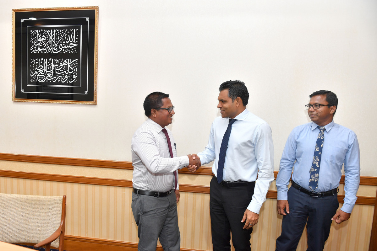 ނައިބް ރައީސް އުކުޅަހު ކައުންސިލްއާ އެކު ބޭއްވި ބައްދަލުވުމުގެ ތެރެއިން