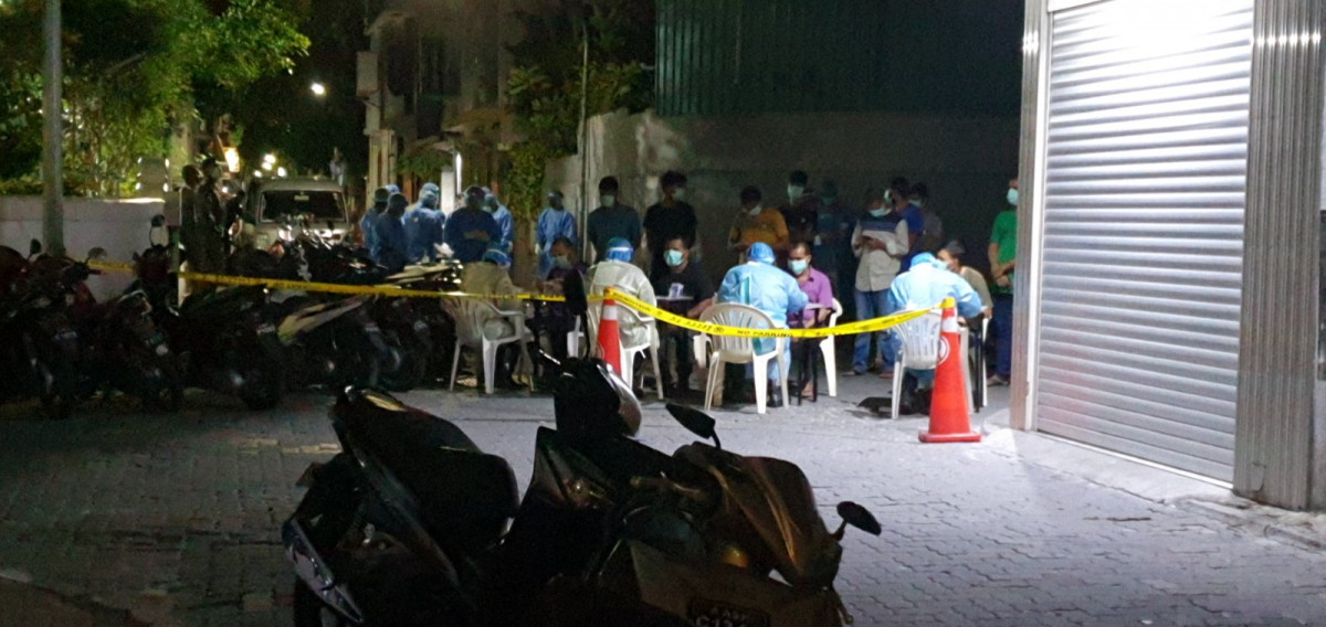 އެޗްޕީއޭގެ ޓީމަކުން މާލެ ތެރޭގައި ސާމްޕަލް ނެގުމުގައި ހަރަކާތްތެރިވަނީ