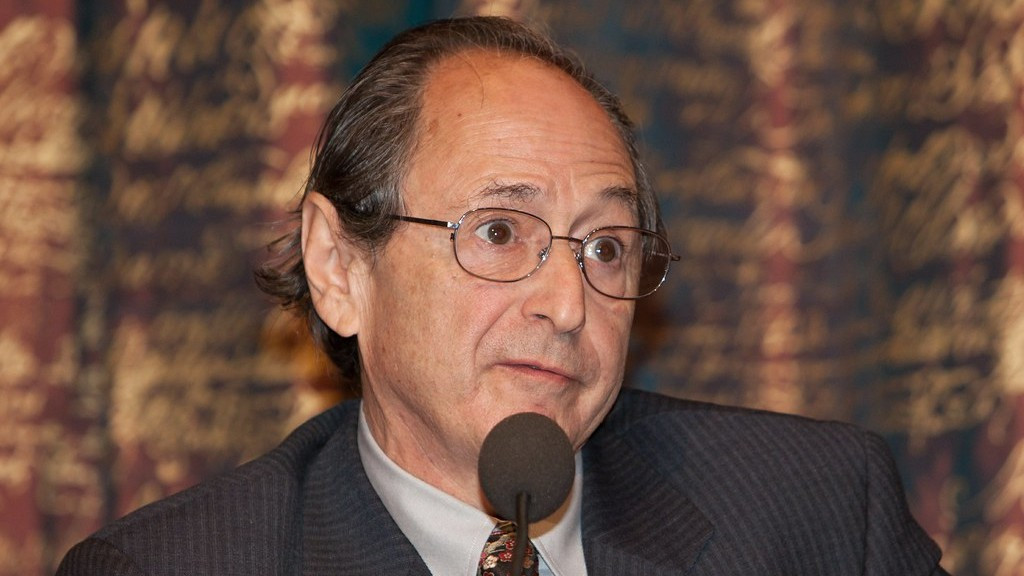 ސްޓޭންފޯރޑްގެ ސައިންޓިސްޓެއްކަމަށްވާ މައިކަލް ލީވިޓް